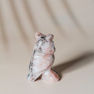 Natural stone owl figurine for home decor gifting