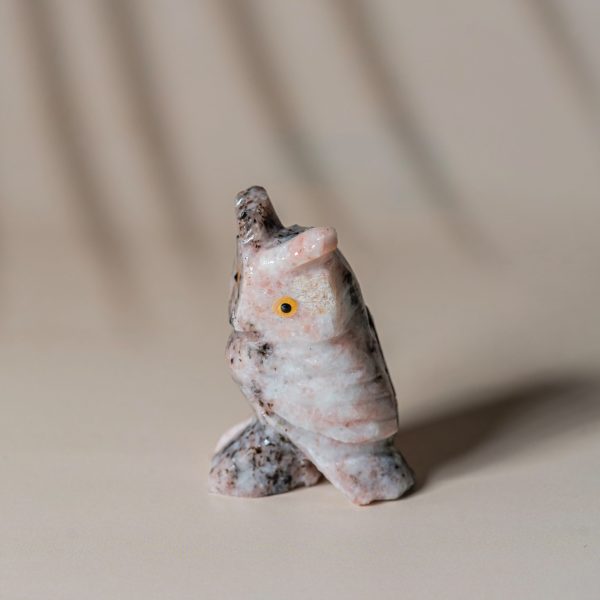 Natural stone owl figurine for home decor gifting