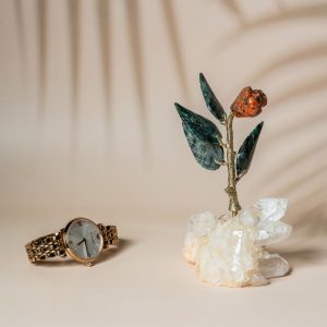 Handcrafted jasper rose crystal sculpture