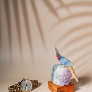 Semi-precious stone parrot figurine for home decor and wedding gifting