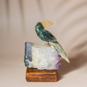 Semi-precious stone parrot figurine for home decor and wedding gifting