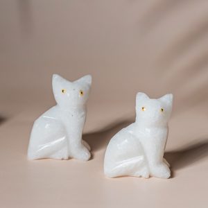 White quartz cat figurine handcrafted from semi-precious stone for home décor